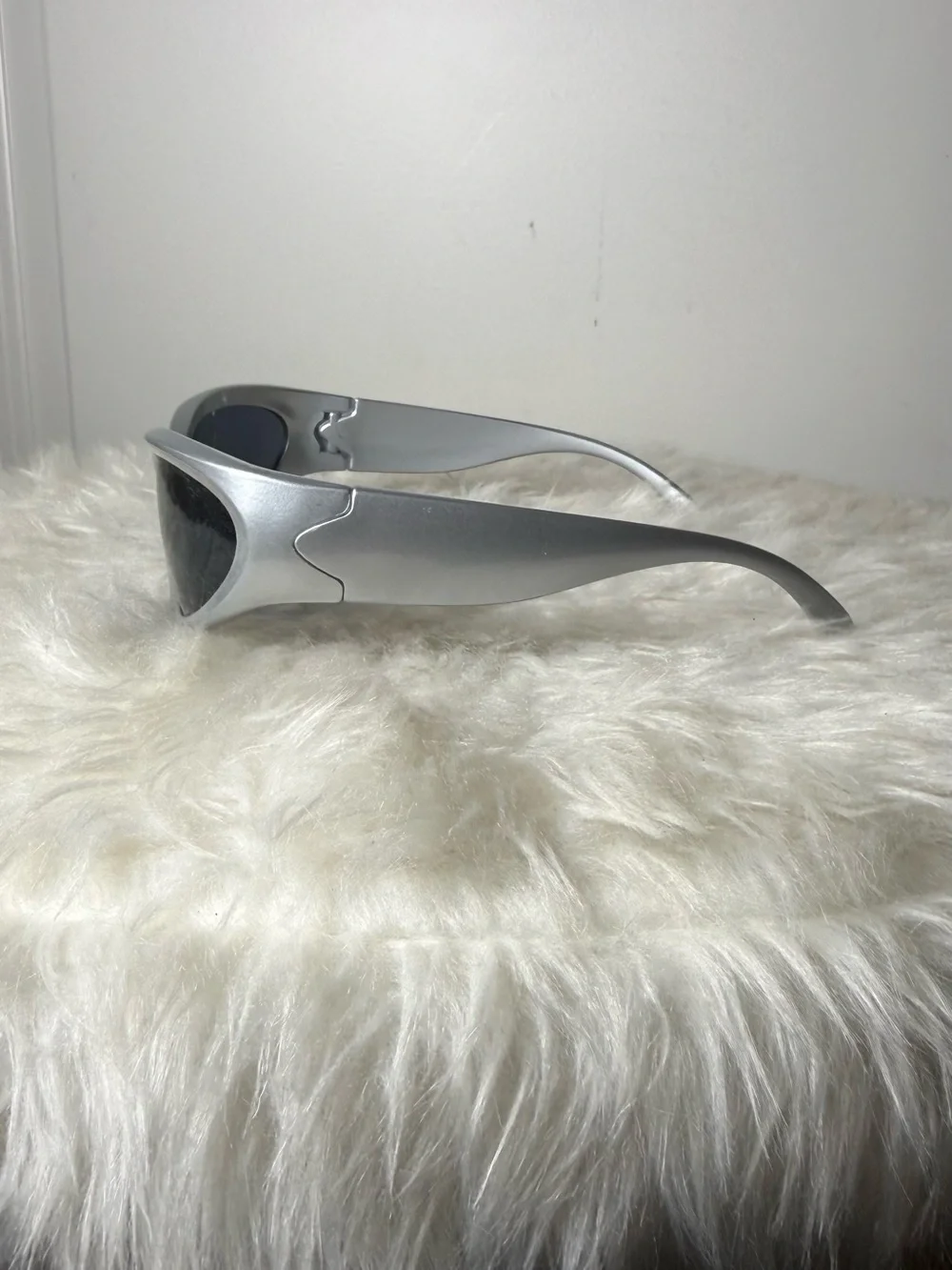 Alien sunglasses